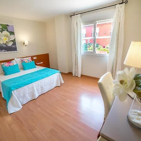 Otel Romerito 2*