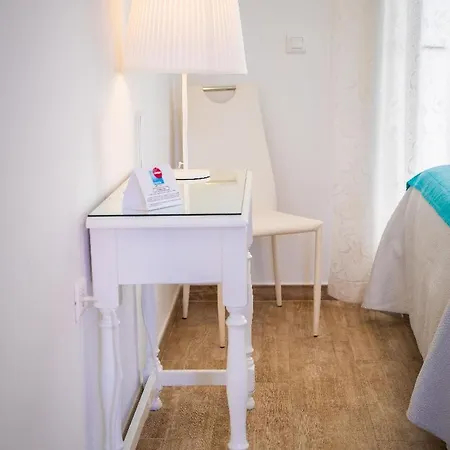 Otel Romerito 2*